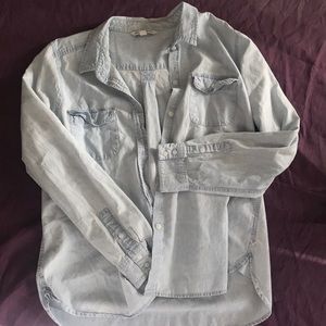 American Eagle Light Blue Button Up